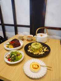 班戟必食