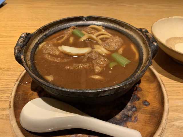 名古屋　名古屋グルメ　名店山本屋総本家で味噌煮込みうどんを食べる！