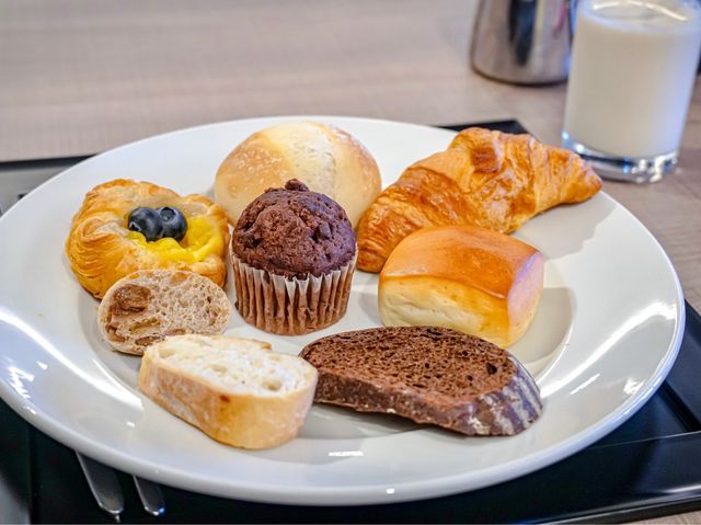 廿幾款包任你食，自助餐有吸引力