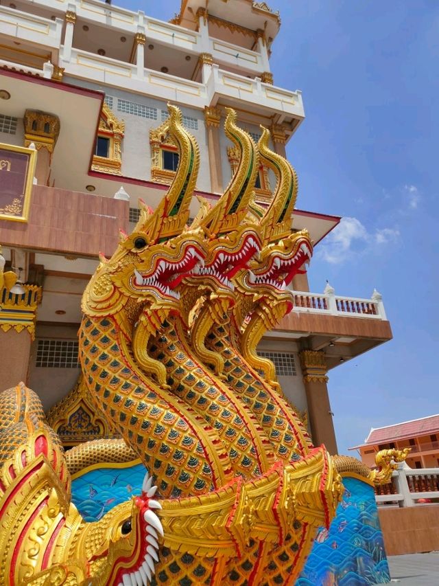 วัดบางพลีใหญ่กลาง สมุทรปราการ