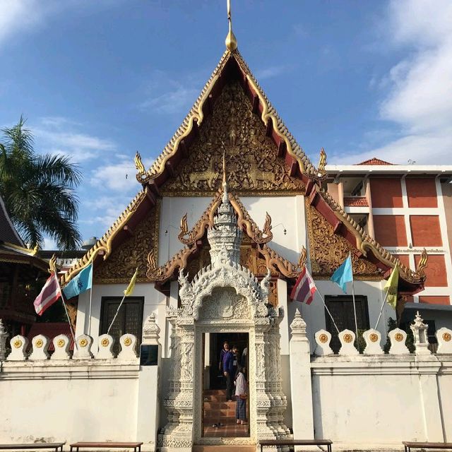 วัดพระบาทมิ่งเมืองวรวิหารวัดหลวงเมืองแพร่
