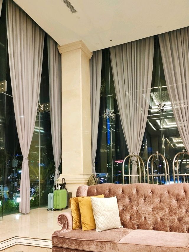 Melia Vinpearl Da Nang Riverfront