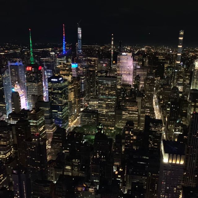 NY!  超高層ビル443mからの絶景が見える🌌