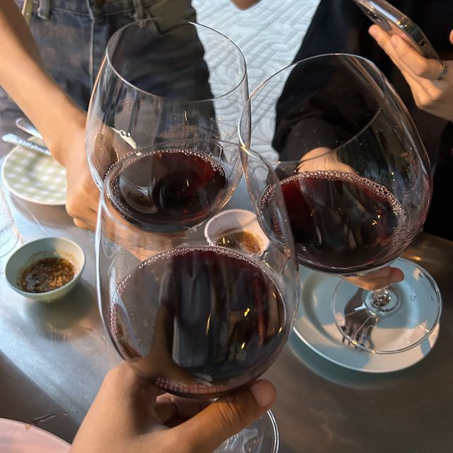 🥩🍷 Medium Rare Steak & Wine สุดชิค ท่าเตียน 🥰