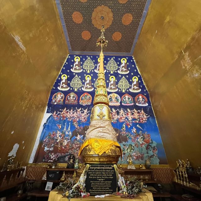 วัดพระธาตุโป่งดินสอ