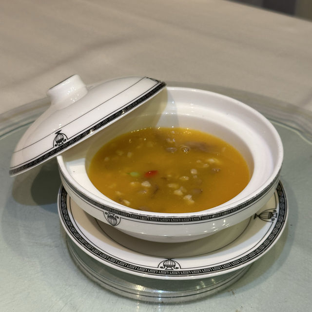 北上覓食！羲和雅苑．片皮鴨．價錢平過香港一半