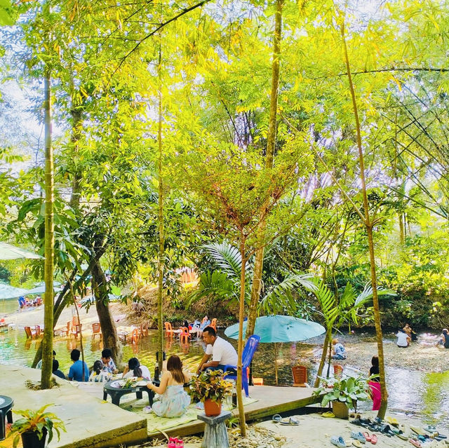 ร้านอาหาร วังร่มเมือง