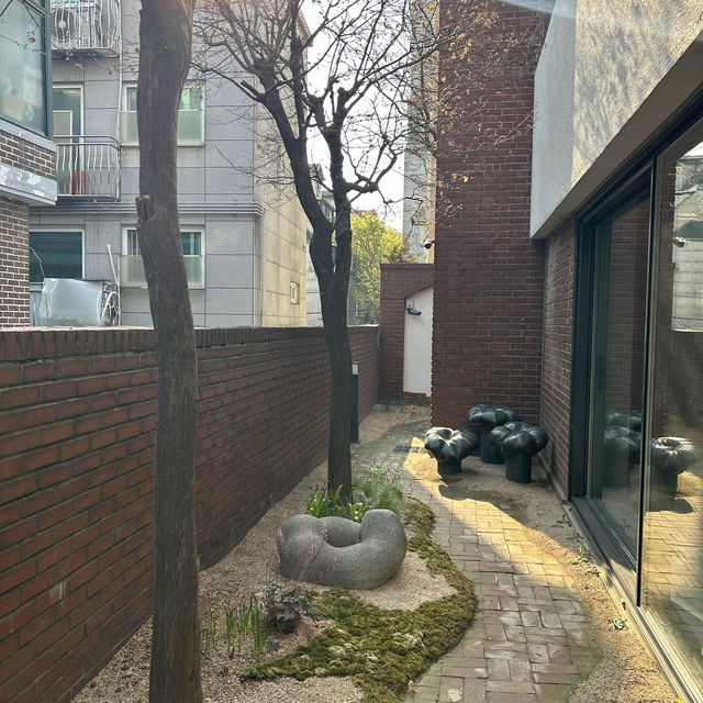따뜻한 감성 가득한 성북구 봄 데이트 🌸