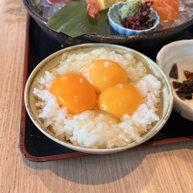 開店前から並んでた人気店🐟