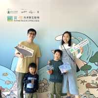 【 從小教導孩子用正確態度去守護海洋生物 】