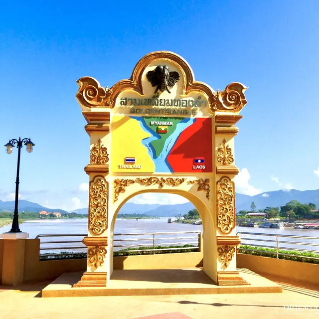 🤩 Unveiling the Golden Triangle (Thailand, Laos and Myanmar borders) 🌍