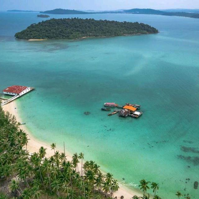 Cambodia Pineapple Island