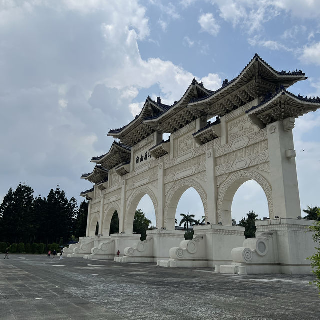 Chiang Kai-Shek Memorial Hall 