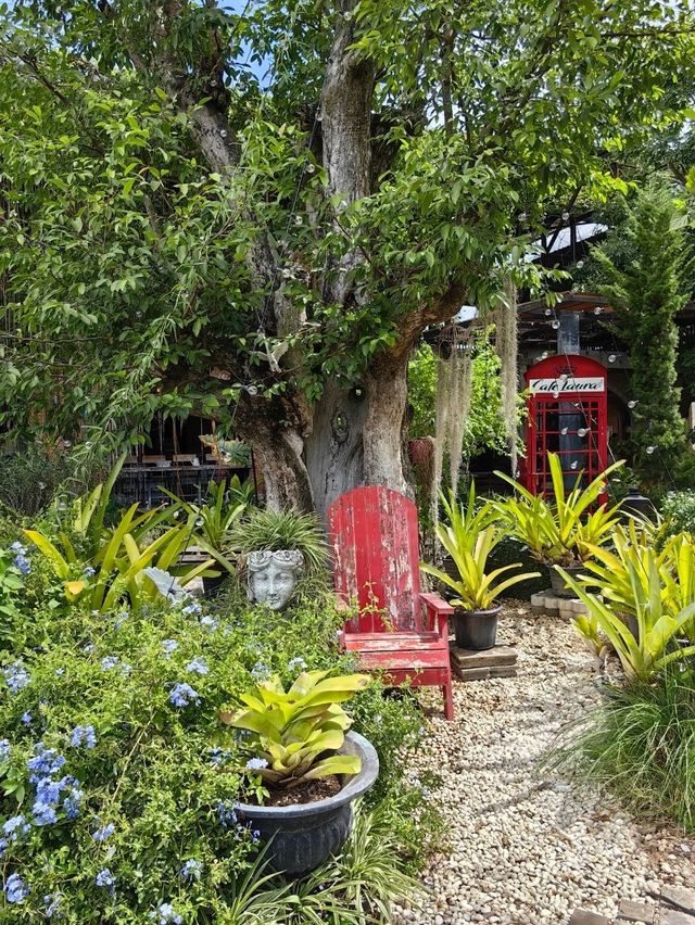 泰國北標府四面環山靚cafe
