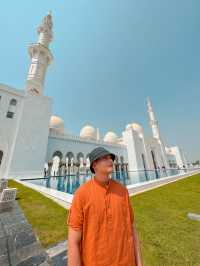 The Sheikh Zayed Grand Mosque - Abu Dhabi