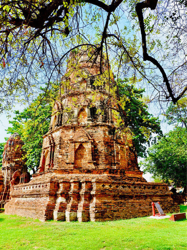 The Most Unique Mystical Place In Thailand 🇹🇭✨