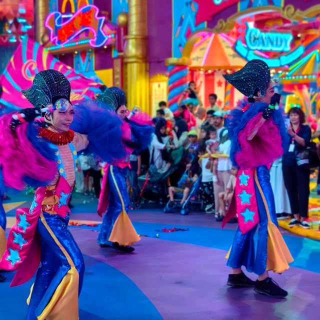 Experience the Magic at Carnival Magic in Phuket! ✨🌟