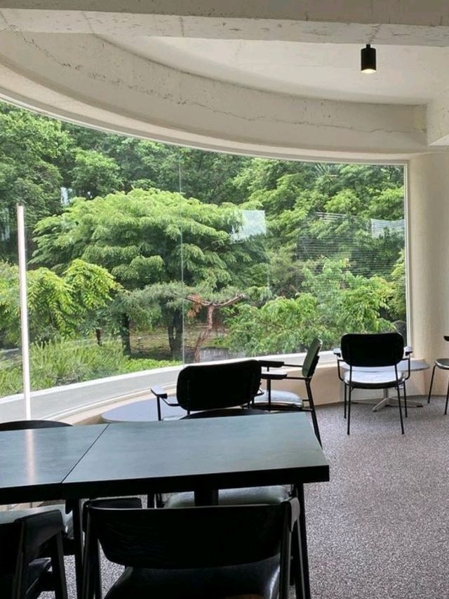숲뷰가 멋진 남양주카페