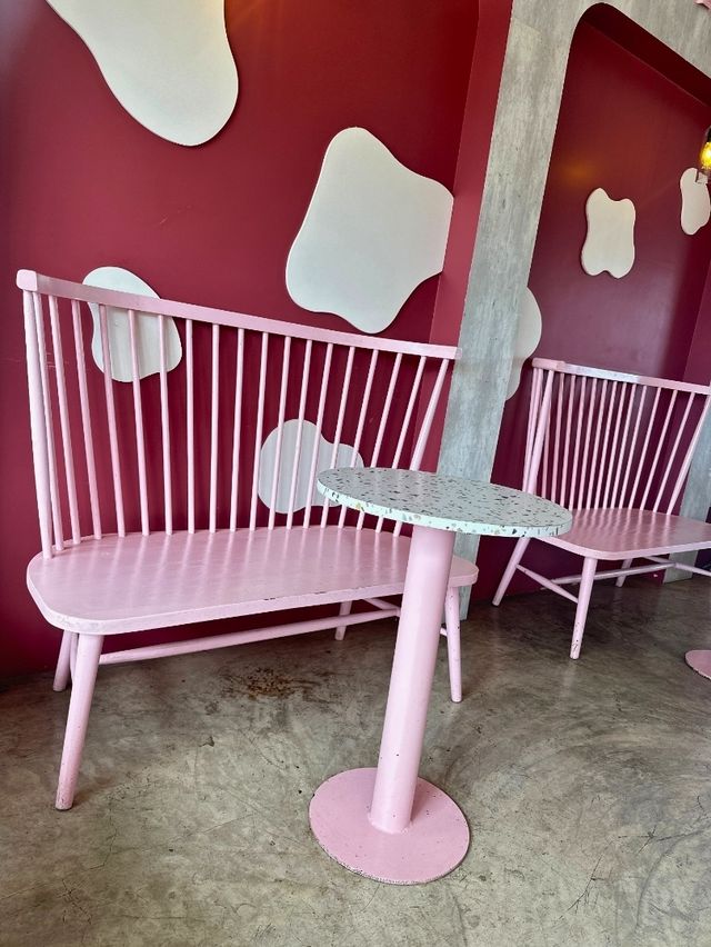 🥛 MILK Bar