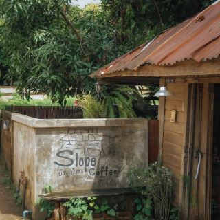  ร้านบ้านเบ้ววว Slope Coffee