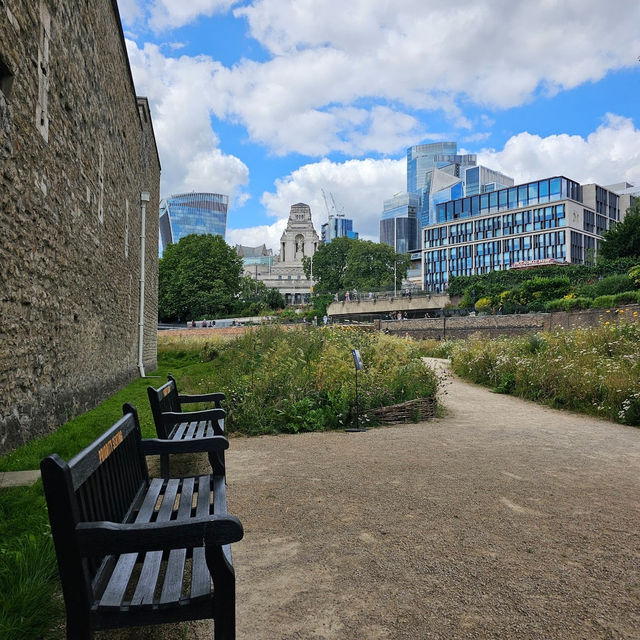 Where History Echoes Through the Ages – Explore the Tower of London!