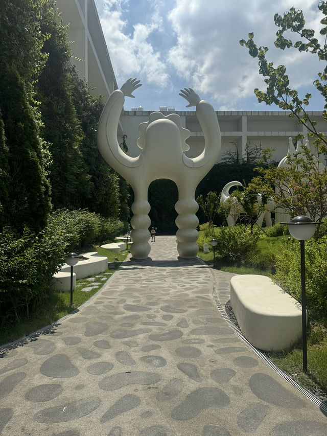 문화와 자연의 조화 게이츠가든 🌳