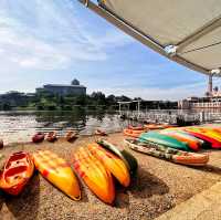 🇲🇾 Glide Across Calm Waters: Kayaking Adventures at Kelab Tasik Putrajaya