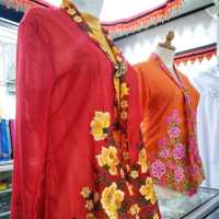 🇮🇩 Rumah Sulaman Hajah Rosma: The Art of Traditional Embroidery