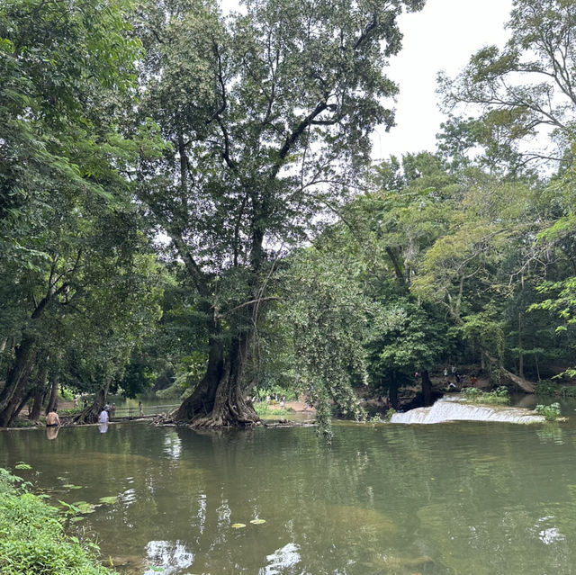 น้ำตกเจ็ดสาวน้อย จ.สระบุรี