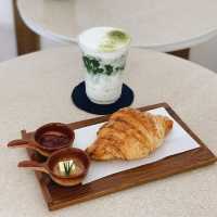 Aram Coffee & Crepe