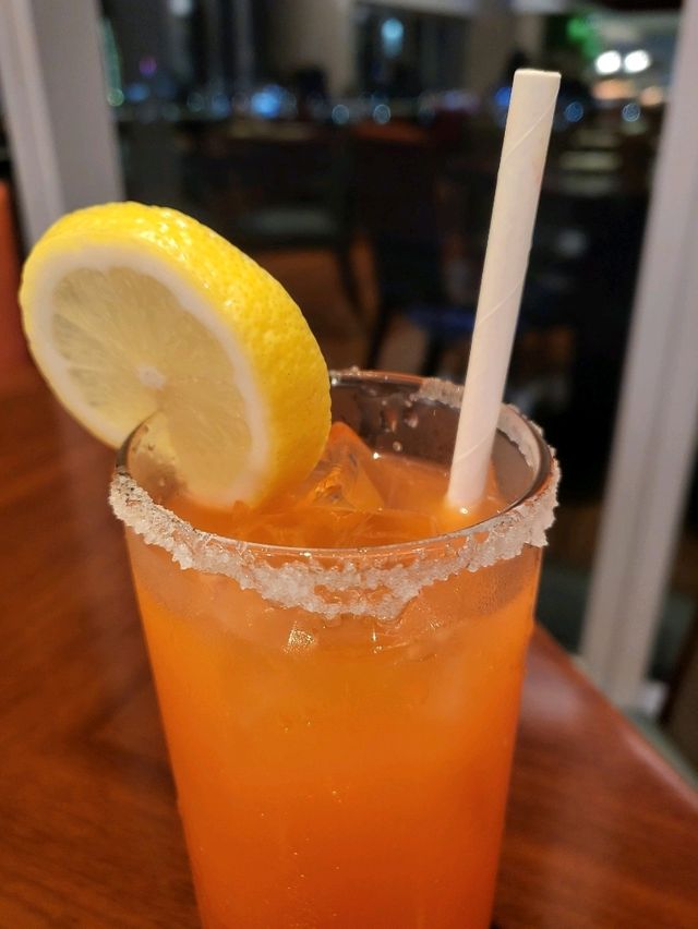 澳門皇冠假日酒店：五星級飯店，性價比高