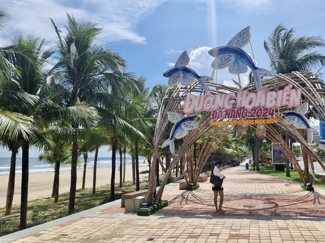 หาดหมีเค ดานัง ทะเลใส หาดขาว ที่ต้องไป!