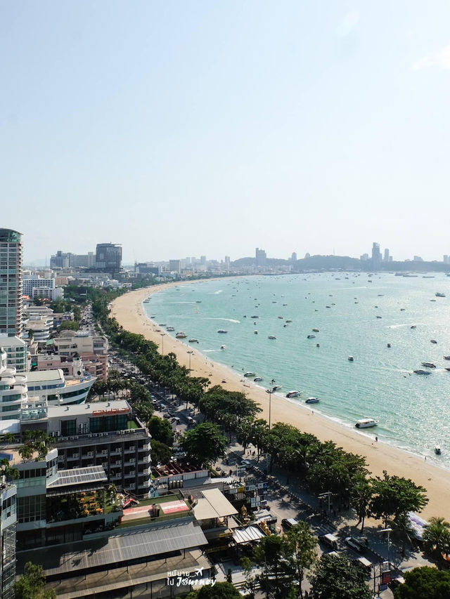 พักผ่อนสุดหรู บรรยากาศสุดชิล @Holiday Inn Pattaya