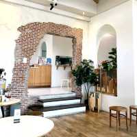 ร้านขนมในเชียงใหม่ ที่โดนชีวิตโดนใจ ● ชีวิต ชีวา