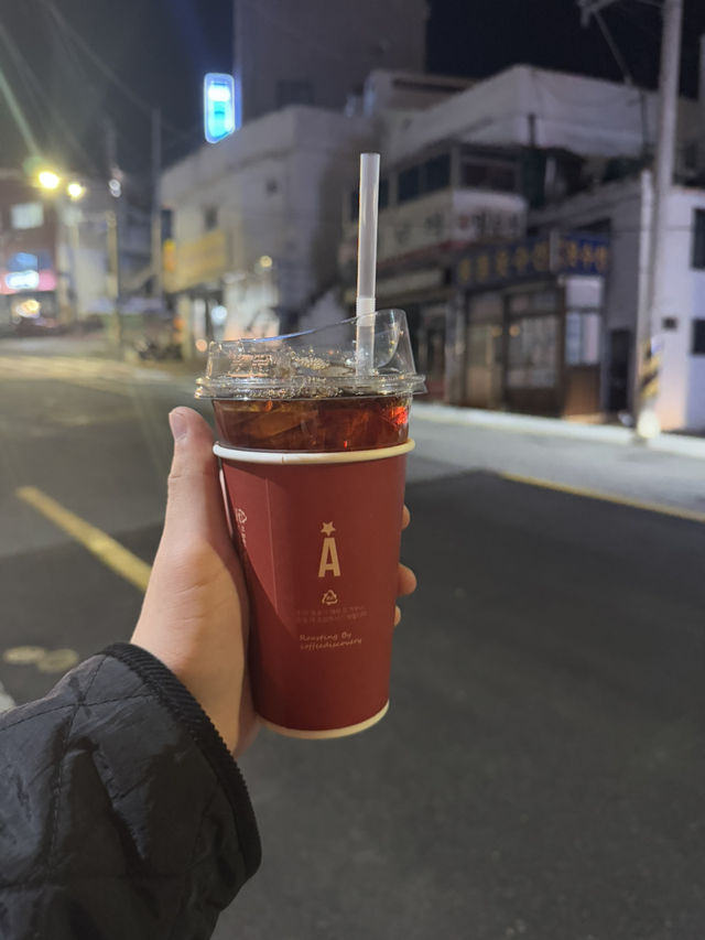 다양한 원두를 고를 수 있는 카페