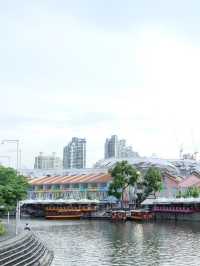 จุดเช็คอินหน้าต่างสีรุ้งสิงคโปร์ ย่าน Clark Quay
