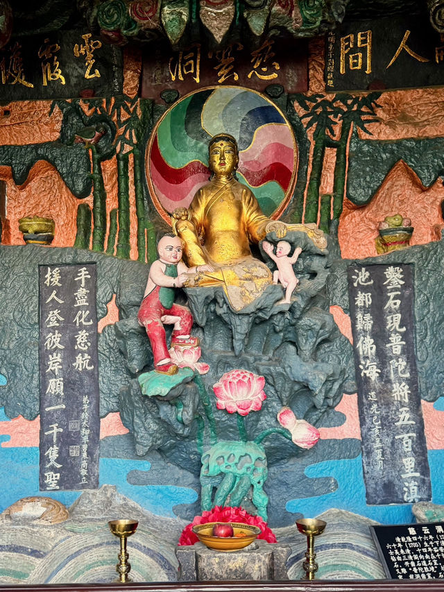 🇨🇳중국 쿤밍여행 꼭 가봐야 할 명소 서산 용문🪨 🇨🇳중국 쿤밍여행 꼭 가봐야 할 명소 서산 용문🪨