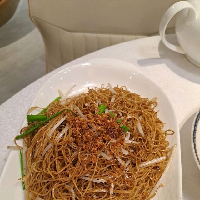 炒蟹富貴蝦豐味十足