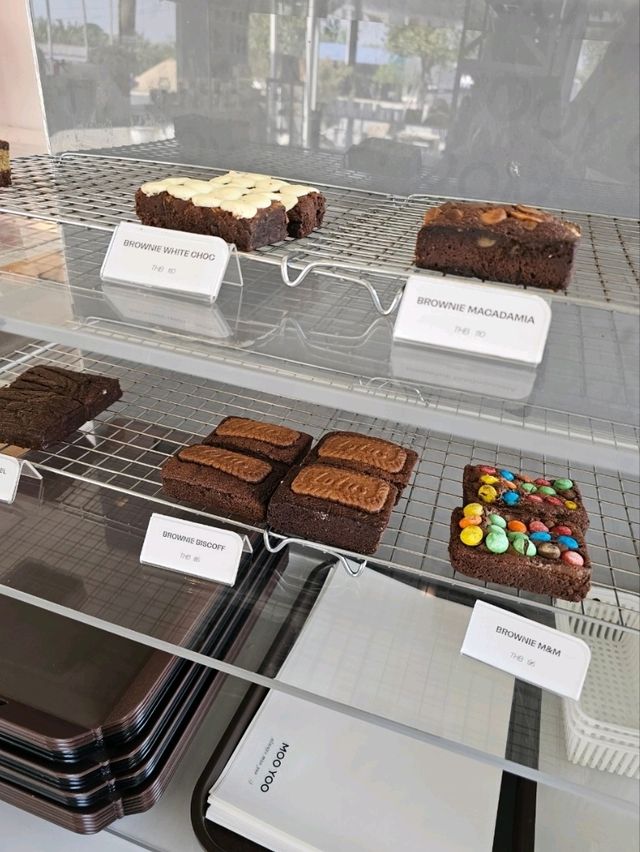 ร้าน MOOYOO OFFICE&STUDIO