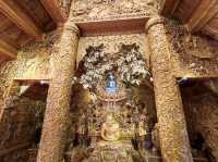 พามาสักการะ พระเจ้าทันใจ 1,000 ปี ภายในวิหารสักทอง