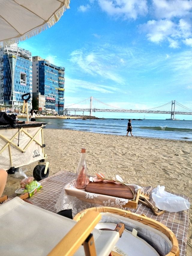 🌊 광안리 피크닉, 감성 가득한 해변 휴식!