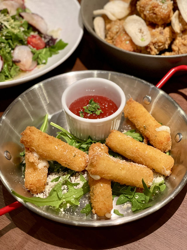啟德體育園🍕人氣韓國Pizza炸雞新分店