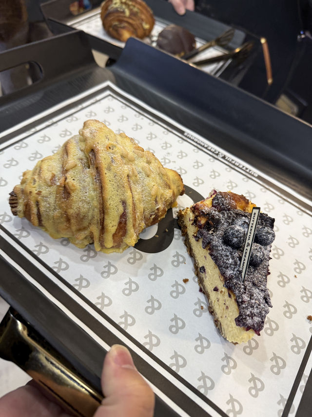 ร้านขนมปังสุดฮิต 🥯🥨🥐