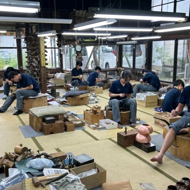 燕三条工匠街的銅器情書