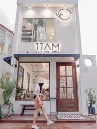 11AM cafe and space : คาเฟ่ยูทูปเบอร์คนดัง ขอนแก่น