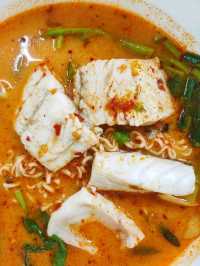 ก๋วยเตี๋ยวต้มยำปลา รสชาติดี เมืองปทุมธานี