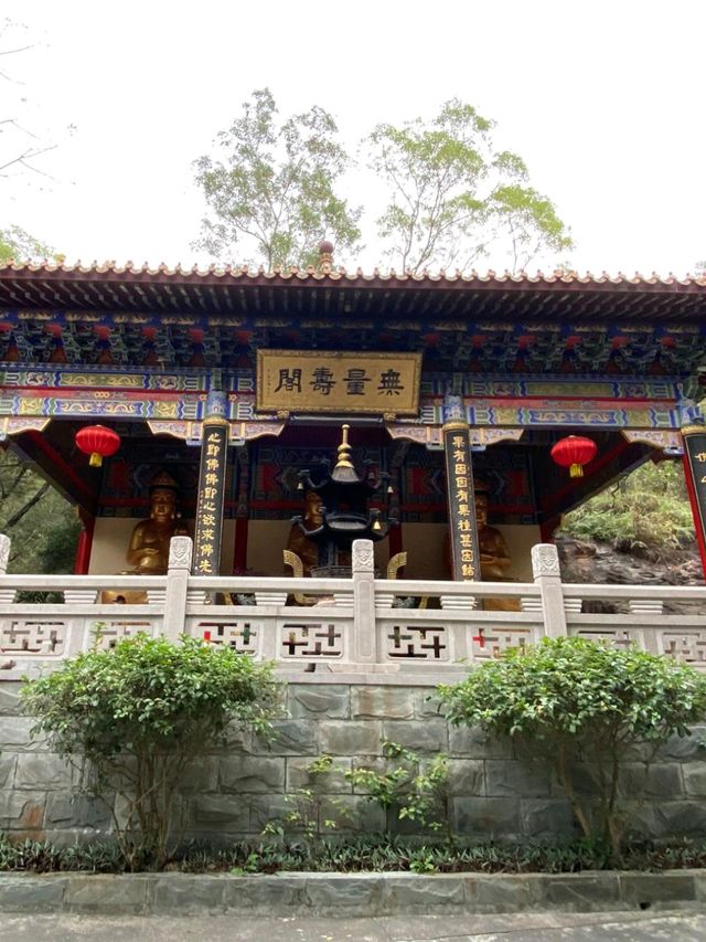 斗門金臺寺~值得一去的地方又可以居高臨下看湖景