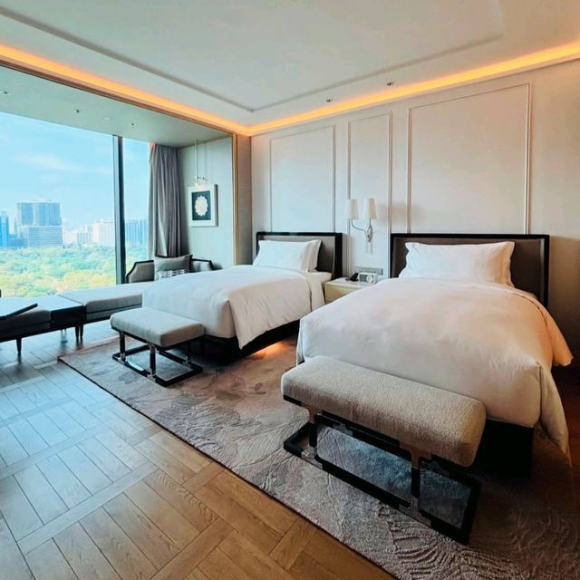 麗思卡爾頓：繁華都市中的寧靜天堂 The Ritz-Carlton, Bangkok