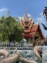 ชวนเที่ยว วัดนาคปรก วัดเล็กแต่เก๋ ย่านภาษีเจริญ!