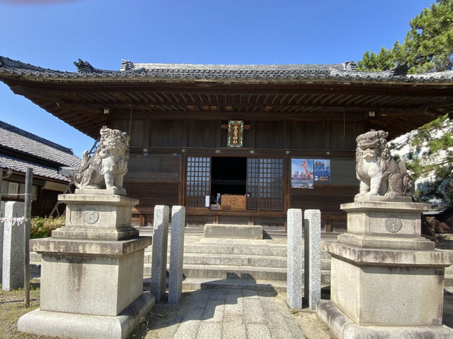 海の安全と酒造の守護神　業葉(なりは）神社